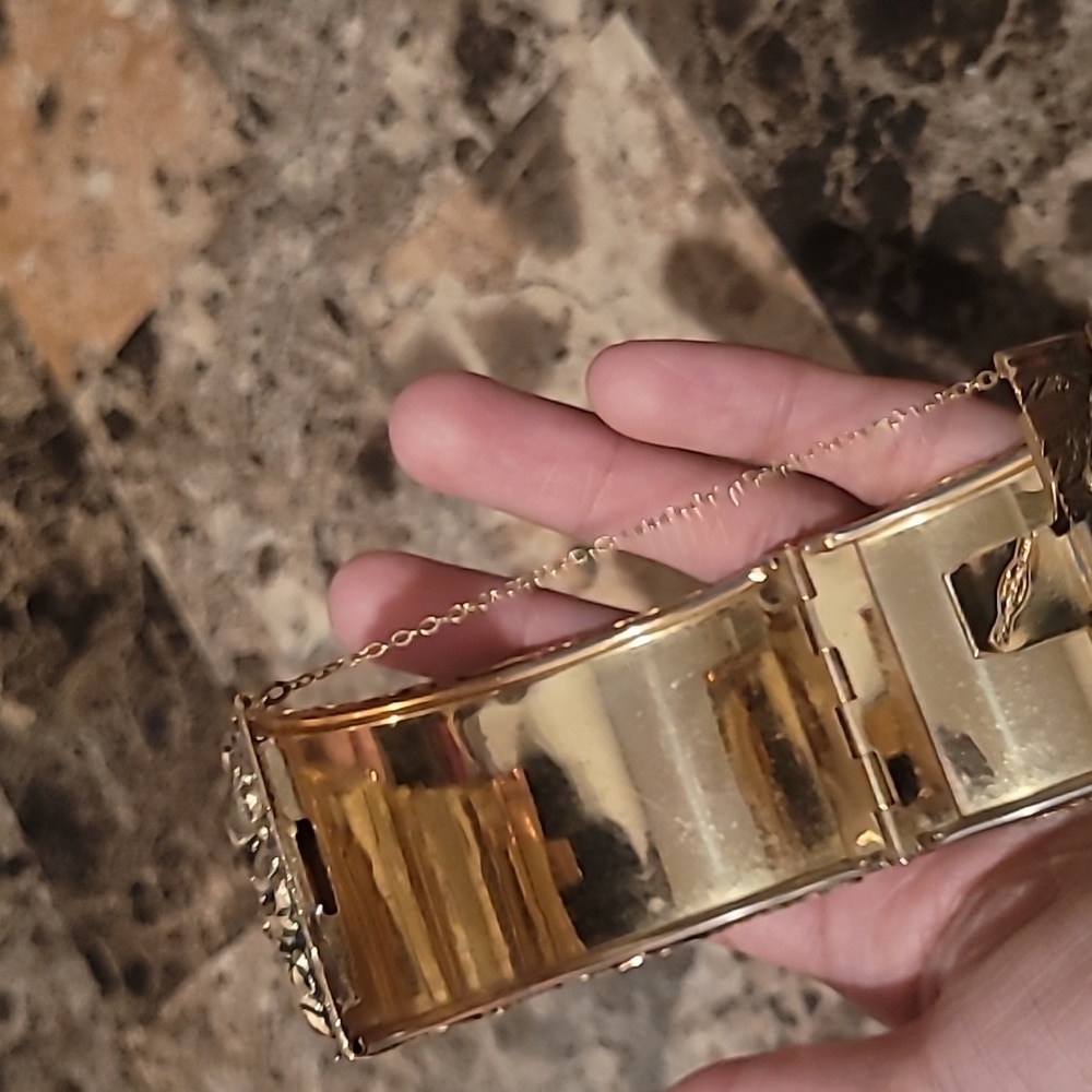Vintage Whiting Davis Hinged Cuff Bracelet - Picture 5 of 7